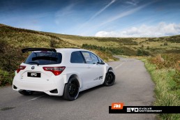 Yaris R4 EVOLVE